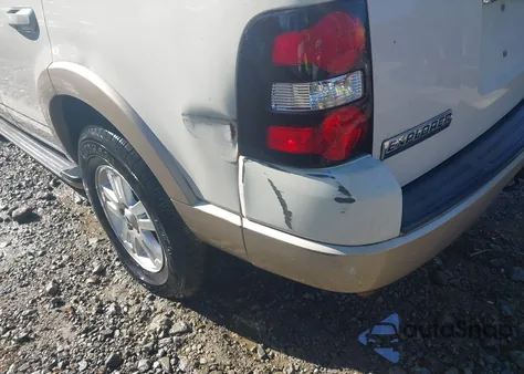 2008 Ford Explorer Eddie Bauer z USA, uszkodzony, nr VIN 1FMEU64E28UA42494